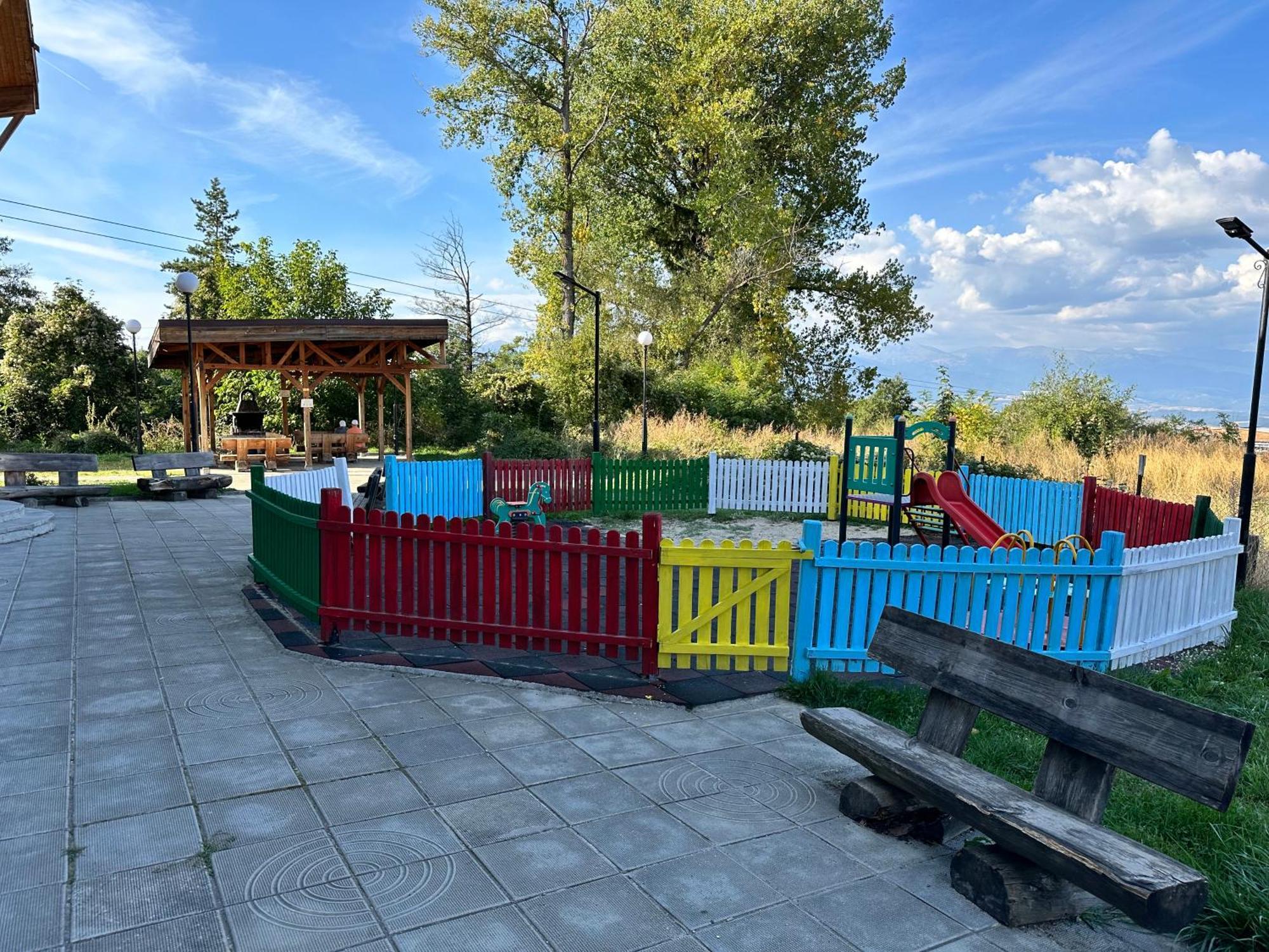 Ramada 2 - Apartment Бансько Екстер'єр фото